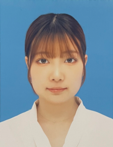 ツヅキ先生の顔写真